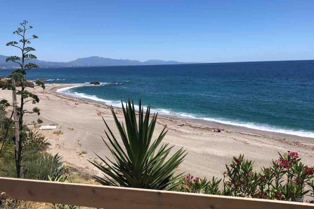 Superbe Appartement Avec Piscine A 800M De La Mer Bahia de Casares Bagian luar foto